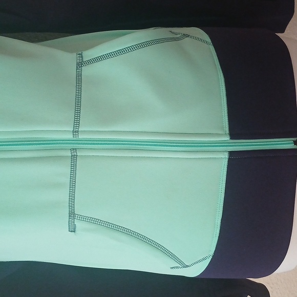 NEW W/O TAGS NIKE two-tone performance therma- fit full zippered jacket HOODIE - Picture 12 of 16